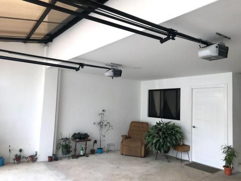 Foto Apartamento en Alquiler en Pozos, Santa Ana, San José - U$D 575 - APA40244 - BienesOnLine