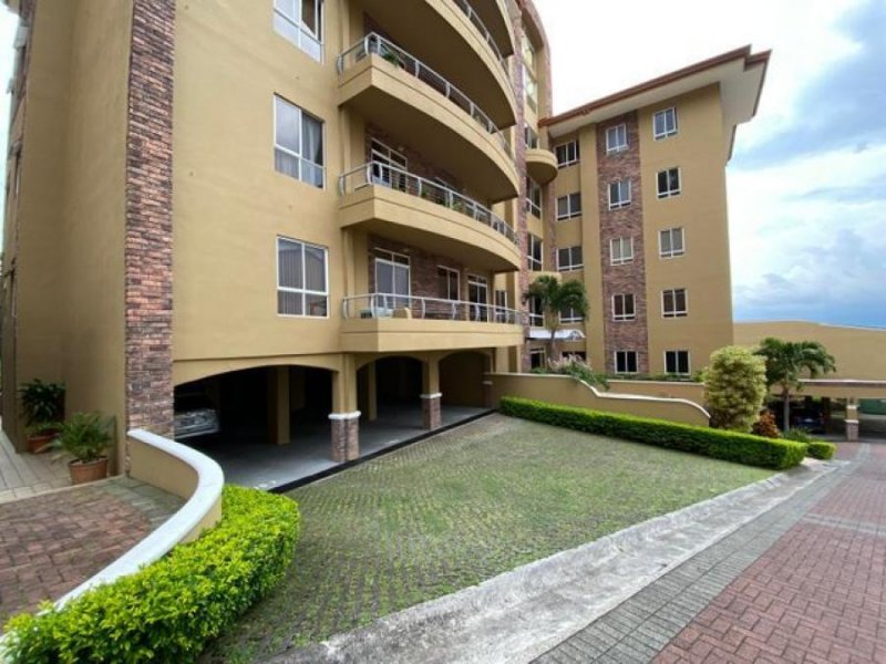 Foto Apartamento en Alquiler en San Rafael, Escazú, San José - U$D 2.600 - APA45664 - BienesOnLine