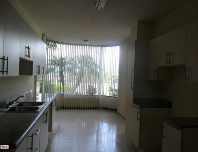 Foto Apartamento en Alquiler en Escazú, San José - U$D 1.600 - APA4315 - BienesOnLine