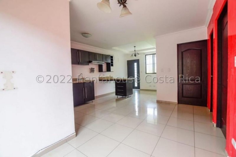 Foto Apartamento en Alquiler en San Sebastian, San José - U$D 700 - APA61198 - BienesOnLine