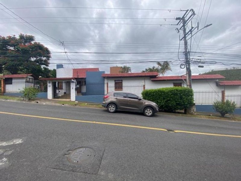 Foto Casa en Alquiler en Escazú, San José - U$D 2.900 - CAA61893 - BienesOnLine