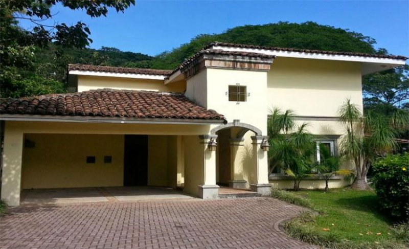 Foto Casa en Alquiler en Escazú, San José - U$D 2.200 - CAA4296 - BienesOnLine