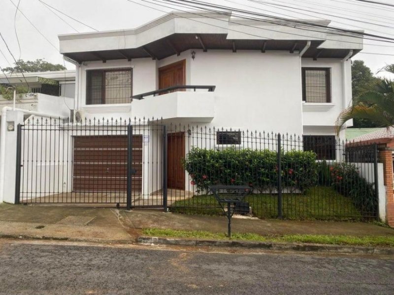 Foto Casa en Alquiler en Alajuela, Alajuela - U$D 1.500 - CAA111133 - BienesOnLine