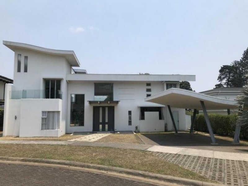 Casa en Alquiler en  La Unión, Cartago