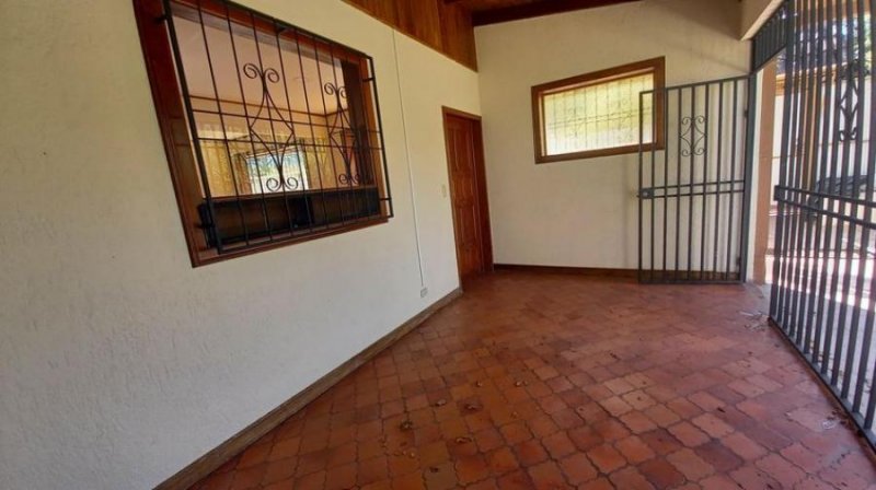 Foto Casa en Alquiler en Piedades, Santa Ana, San José - ¢ 550.000 - CAA54912 - BienesOnLine