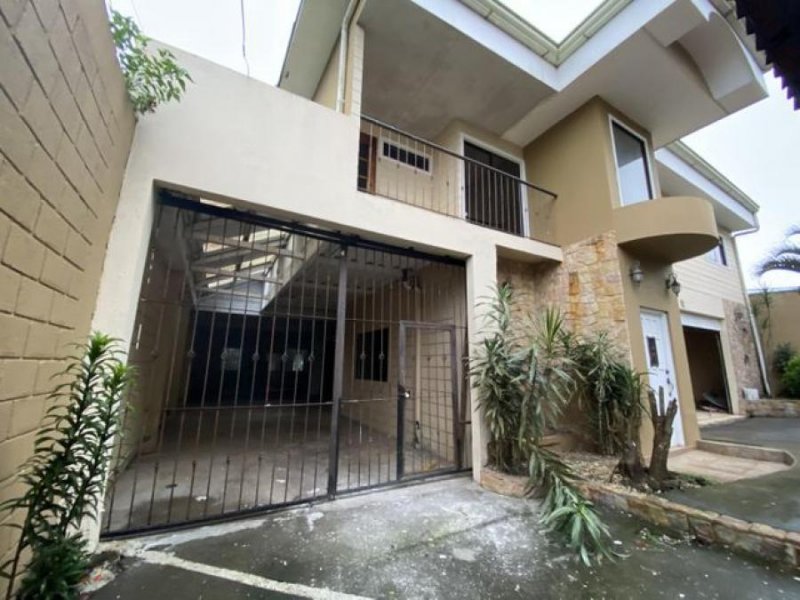 Foto Casa en Alquiler en San Ramón, Alajuela - U$D 1.000 - CAA59678 - BienesOnLine