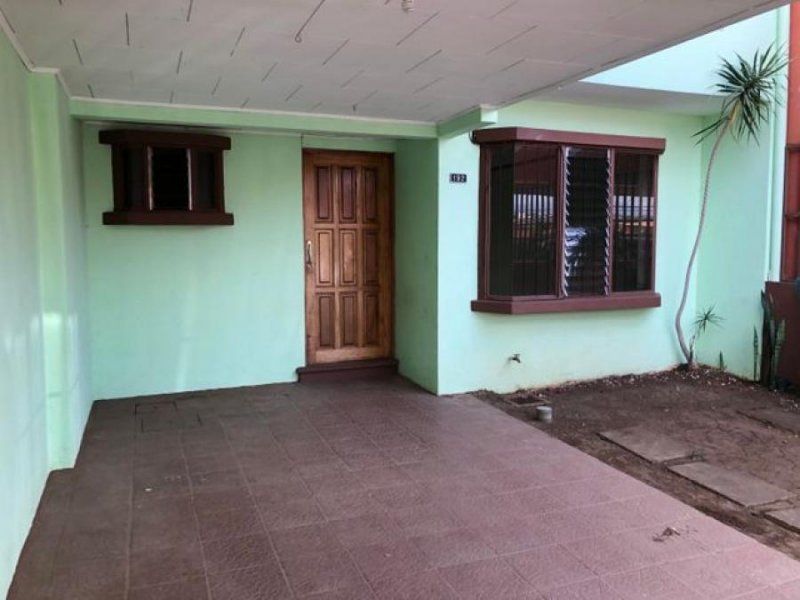 Foto Casa en Alquiler en Urbanización Real Santa María, Ulloa, Heredia - U$D 630 - CAA40737 - BienesOnLine