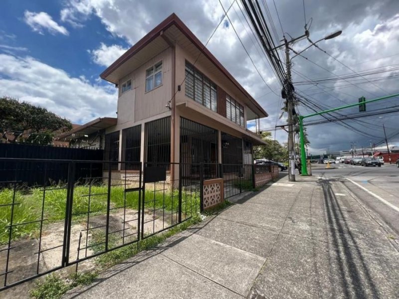 Comercio en Alquiler en  Zapote, San José