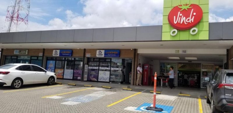 Foto Local en Alquiler en Tibás, San José - U$D 1.000 - LOA61000 - BienesOnLine