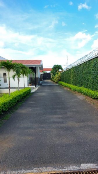 Casa en Alquiler en Guácima Centro Guácima, Alajuela