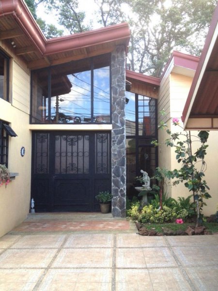 Foto Casa en Venta en SANCHEZ, Curridabat, San José - U$D 350.000 - CAV4668 - BienesOnLine