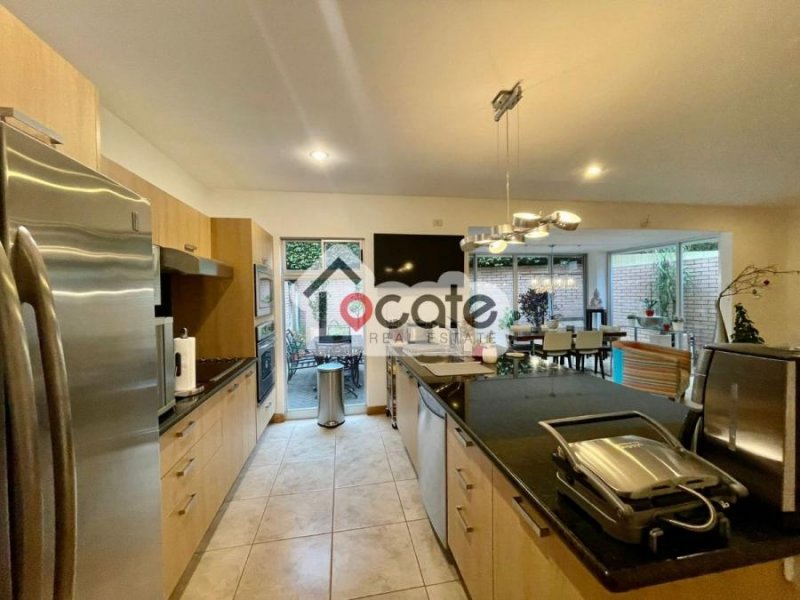 Foto Casa en Venta en Centro, Santa Ana, San José - U$D 309.000 - CAV66695 - BienesOnLine