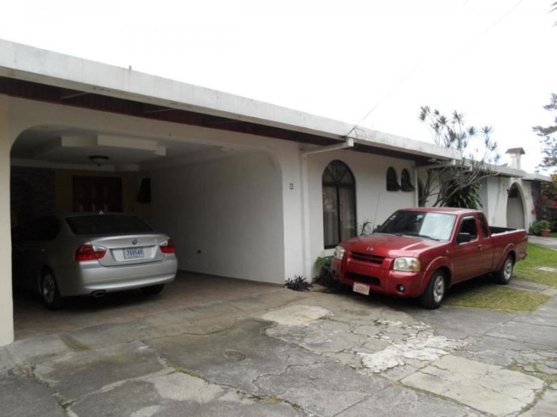 Foto Casa en Venta en Moravia, San José - U$D 380.000 - CAV20496 - BienesOnLine