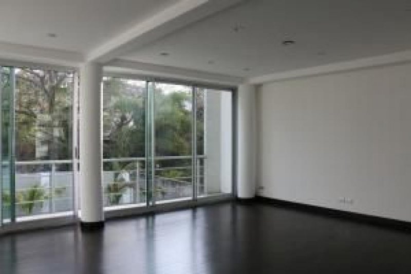 Foto Casa en Venta en Escazú, San José - U$D 380.000 - CAV29952 - BienesOnLine