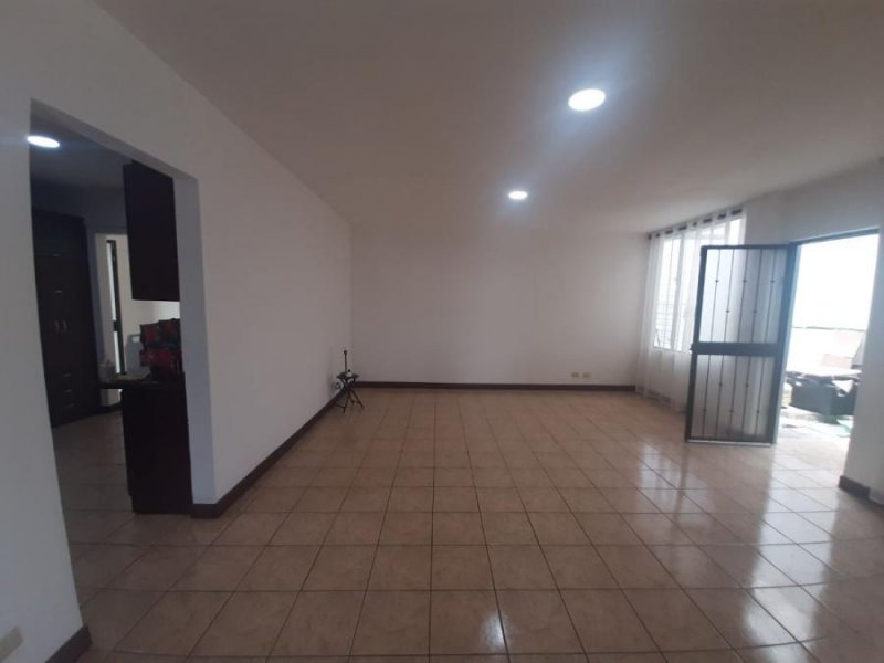 Foto Casa en Venta en Sabanilla, San José - U$D 285.000 - CAV65547 - BienesOnLine