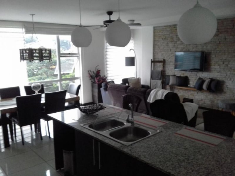 Foto Apartamento en Alquiler en Uruca, San José - U$D 1.000 - APA66432 - BienesOnLine