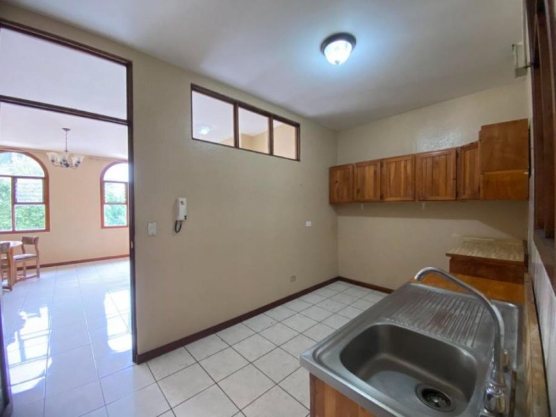 Foto Apartamento en Alquiler en Escazú Centro, Escazú, San José - ¢ 400.000 - APA89781 - BienesOnLine