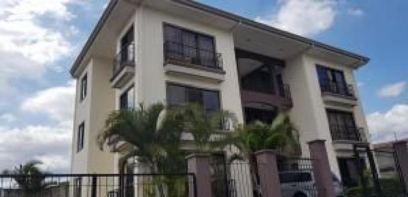 Foto Apartamento en Alquiler en Belén, Heredia - U$D 900 - APA23725 - BienesOnLine