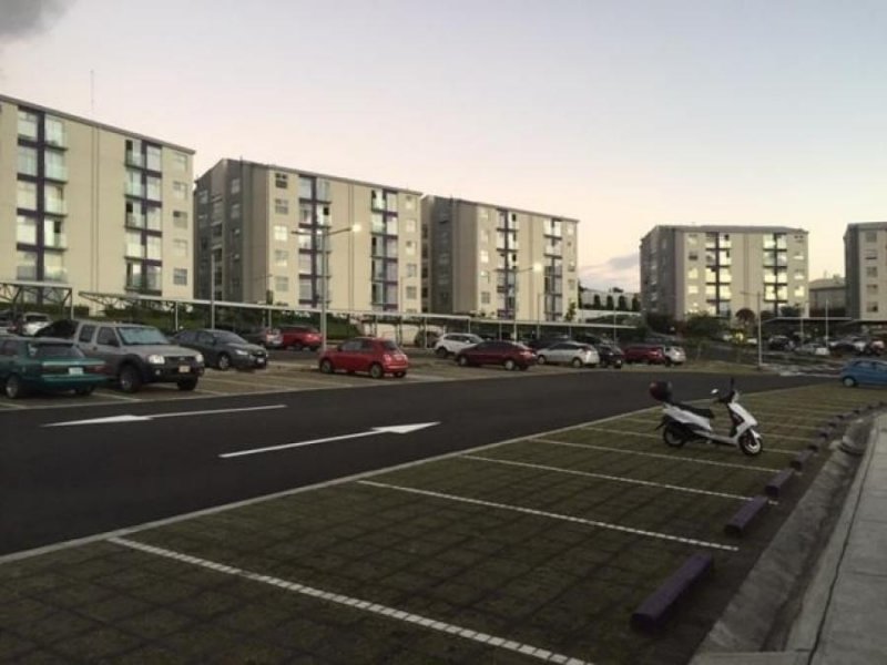 Foto Apartamento en Alquiler en Curridabat, San José - U$D 800 - APA35582 - BienesOnLine