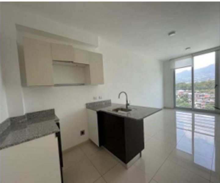 Apartamento en Venta en  Ulloa, Heredia