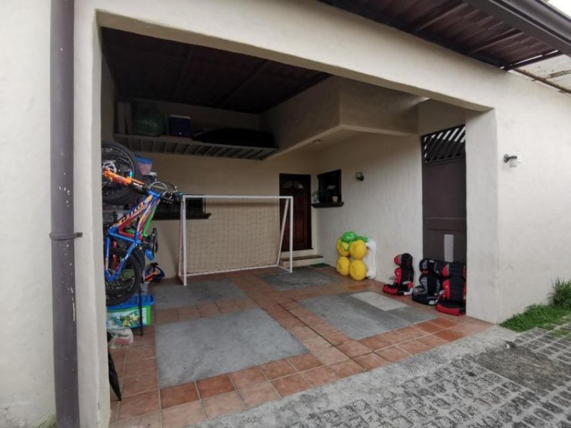 Foto Apartamento en Venta en Granadilla, Curridabat, San José - U$D 170.000 - APV40937 - BienesOnLine