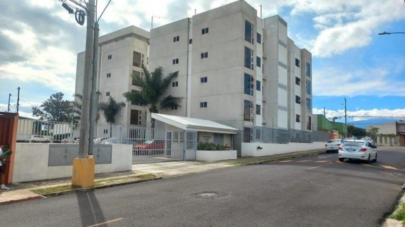 Apartamento en Venta en  Tibás, San José