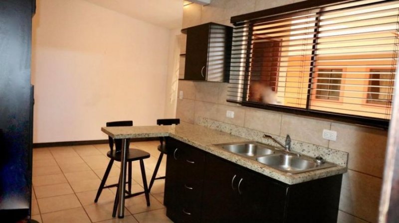 Foto Apartamento en Venta en Curridabat, San José - U$D 84.000 - APV47363 - BienesOnLine