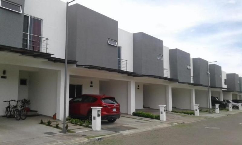 Foto Apartamento en Venta en SANTA ANA, Santa Ana, San José - U$D 200.000 - APV30944 - BienesOnLine