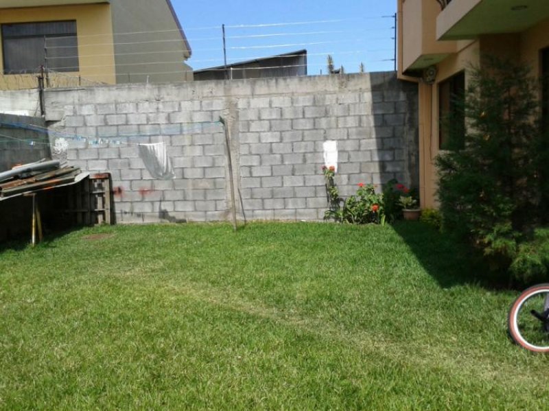 Foto Casa en Venta en Santo Domingo, Heredia - U$D 250.000 - CAV4772 - BienesOnLine