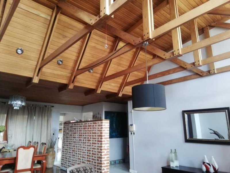 Foto Casa en Venta en Sabana Sur, Mata Redonda, San José - U$D 270.000 - CAV50103 - BienesOnLine