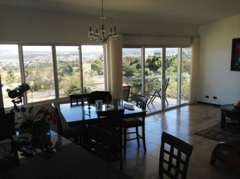 Foto Casa en Venta en Escazú, San José - U$D 390.000 - CAV4674 - BienesOnLine