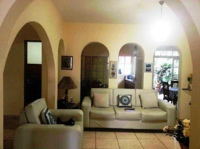 Foto Casa en Venta en Montes de Oca, San José - U$D 280.000 - CAV2973 - BienesOnLine