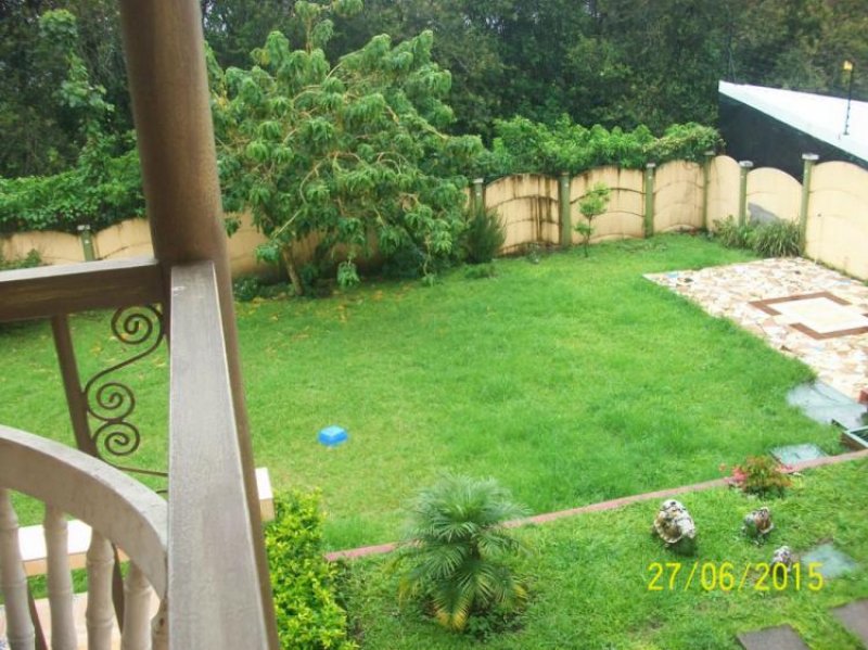 Foto Casa en Venta en San Isidro, Heredia - U$D 400.000 - CAV5731 - BienesOnLine