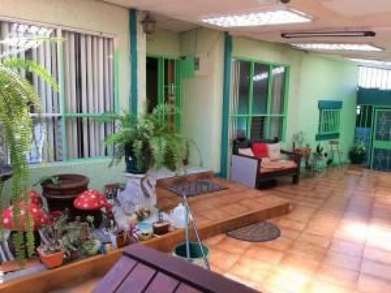 Foto Casa en Venta en Tibás, San José - U$D 220.000 - CAV26905 - BienesOnLine