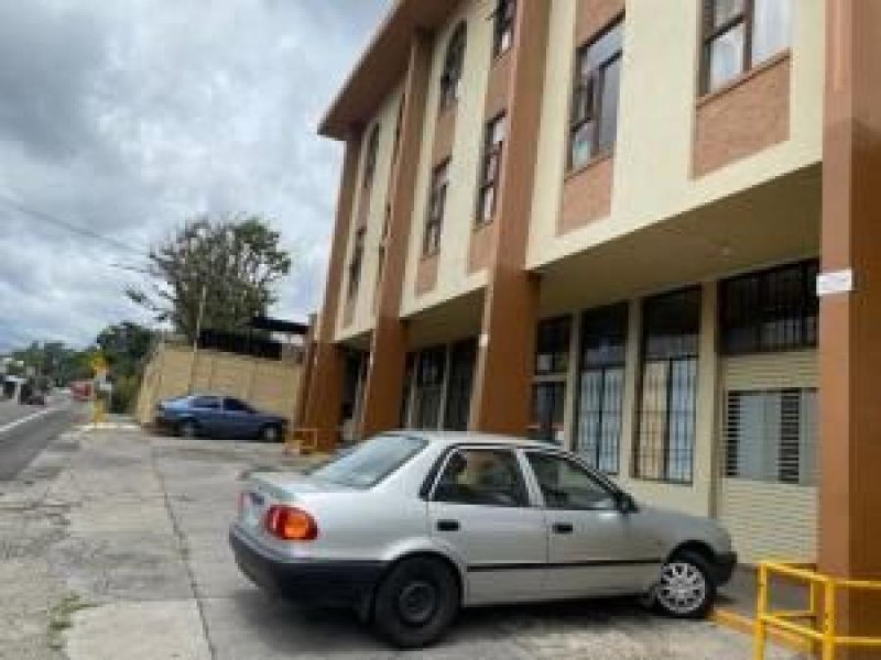 Foto Apartamento en Alquiler en Escazú, San José - U$D 700 - APA27303 - BienesOnLine