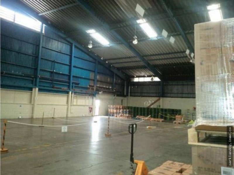 Bodega en venta en Cartago, para inversionista. 5PDC750675