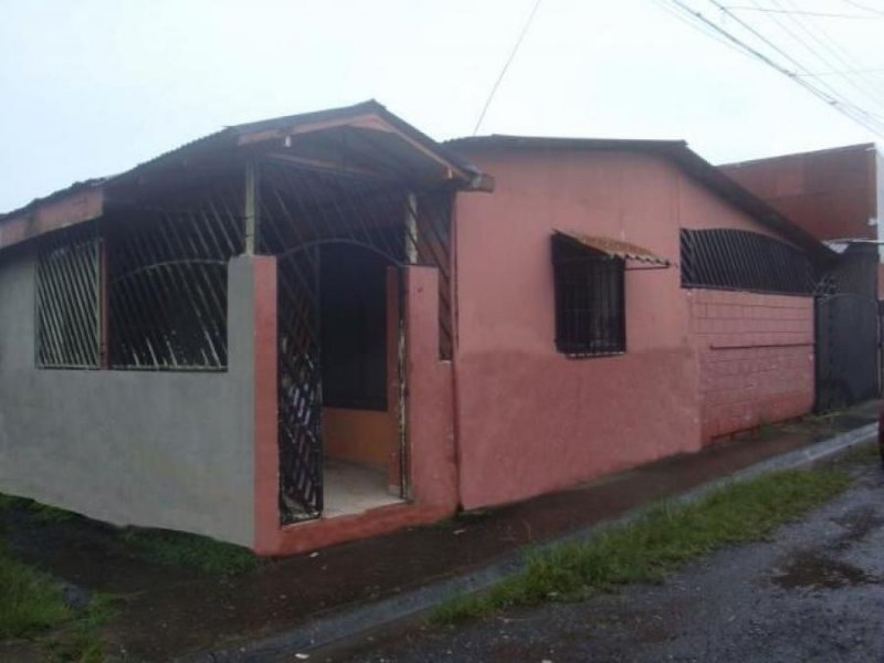 Foto Casa en Venta en Guapiles Centro, Pococí, Limón - U$D 28.000 - CAV47044 - BienesOnLine