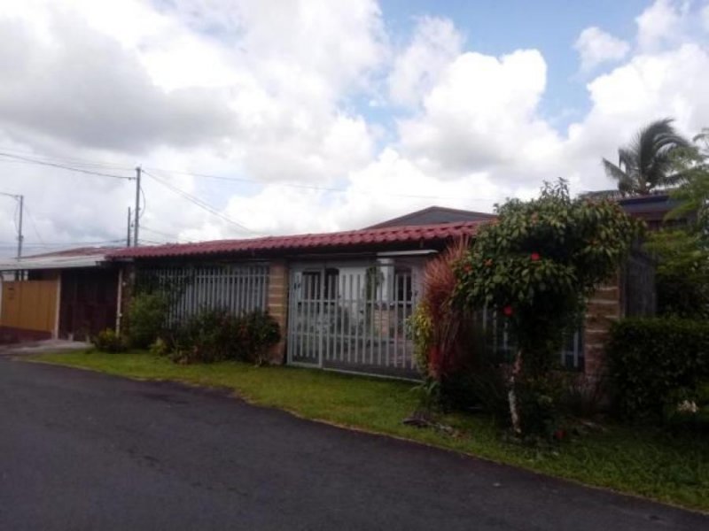 Foto Casa en Venta en Guapiles, Pococí, Limón - U$D 99.000 - CAV39097 - BienesOnLine