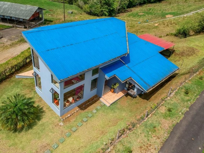 Foto Casa en Venta en Porvenir, San Carlos, Alajuela - U$D 180.000 - CAV18610 - BienesOnLine