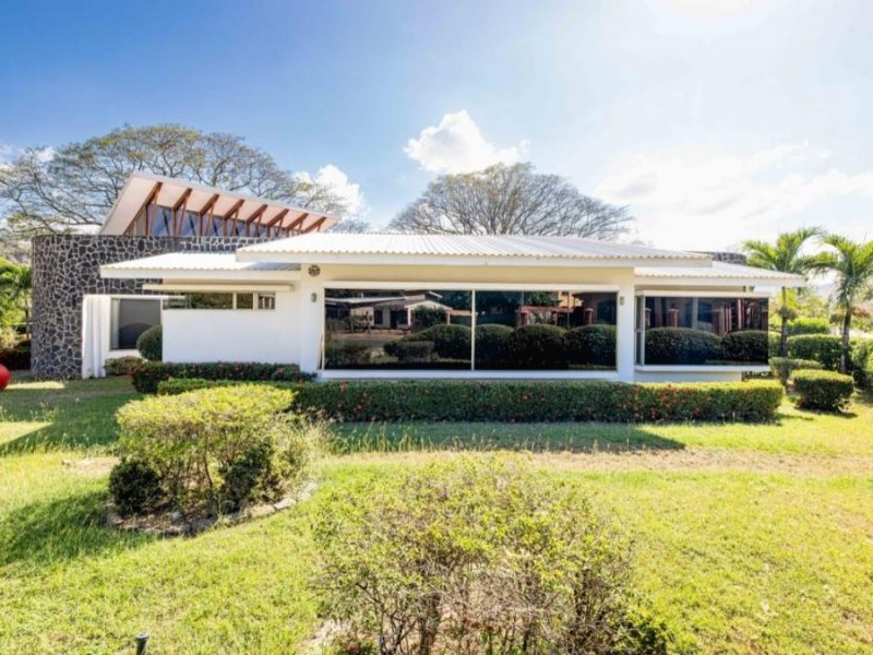 Foto Casa en Venta en Santa Cruz, Guanacaste - U$D 650.000 - CAV92187 - BienesOnLine