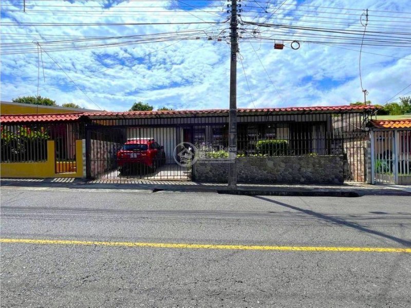 Foto Casa en Venta en Santo Domingo, Santo Domingo, Heredia - U$D 280.000 - CAV103908 - BienesOnLine