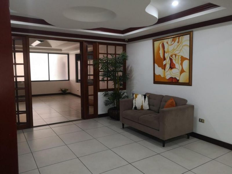 Foto Casa en Venta en Zapote, San José, San José - U$D 307.000 - CAV88761 - BienesOnLine