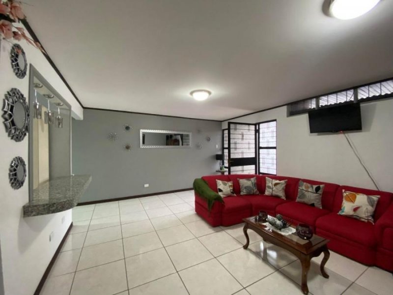 Foto Casa en Venta en San Francisco, Goicoechea, San José - U$D 273.000 - CAV95698 - BienesOnLine