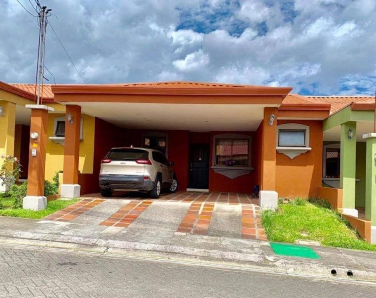 Foto Casa en Venta en Montes de Oca, San José - U$D 166.000 - CAV35371 - BienesOnLine