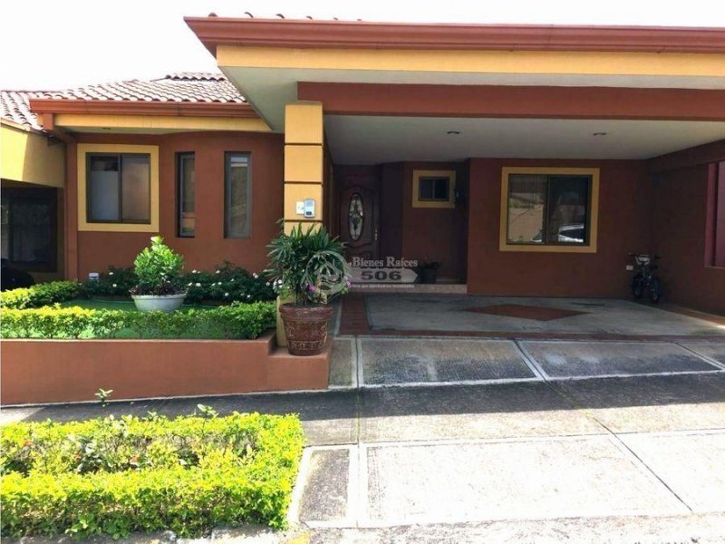 Foto Casa en Venta en San Joaquín, San Joaquín, Heredia - ¢ 116.700.000 - CAV103911 - BienesOnLine