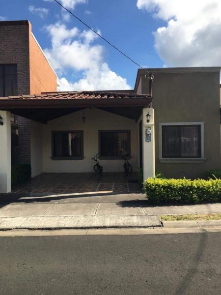 Foto Casa en Venta en Quebradilla, Cartago - ¢ 63.000.000 - CAV71198 - BienesOnLine