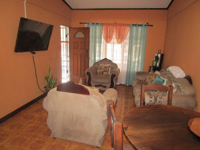 Foto Casa en Venta en Entre San Francisco de Heredia y la Aurora, Heredia, Heredia - ¢ 67.000.000 - CAV65930 - BienesOnLine