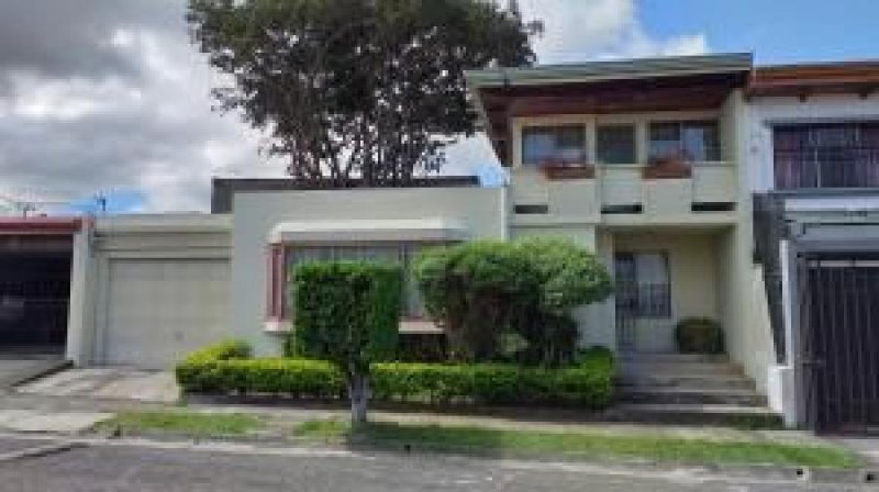 Foto Casa en Alquiler en Rohrmoser, San José - U$D 1.200 - CAA24442 - BienesOnLine