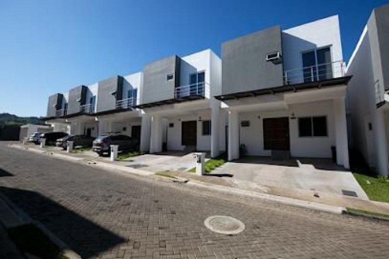 Foto Casa en Alquiler en Santa Ana, San José - U$D 1.750 - CAA66300 - BienesOnLine