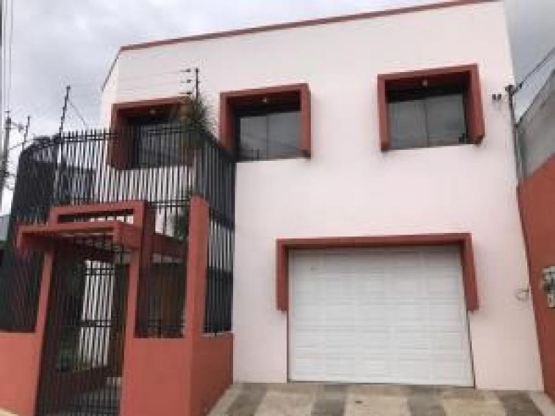 Foto Casa en Alquiler en Zapote, San José - U$D 1.300 - CAA24440 - BienesOnLine